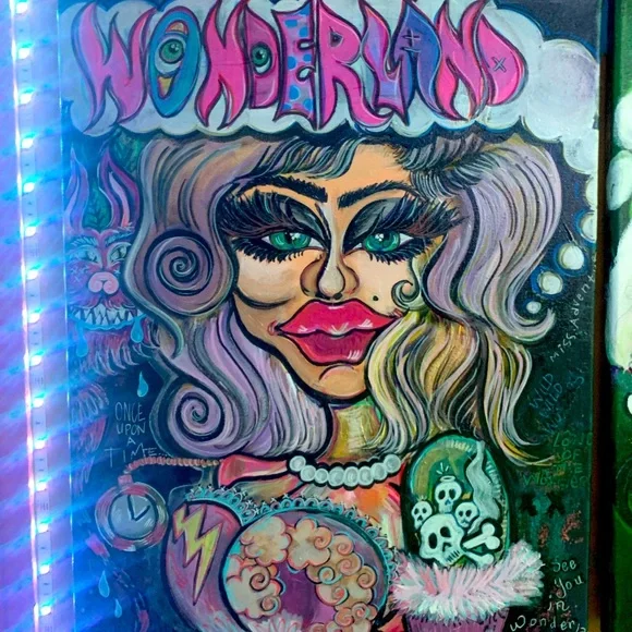 Miss.Adventures in Wonderland. - Picture 1 of 14